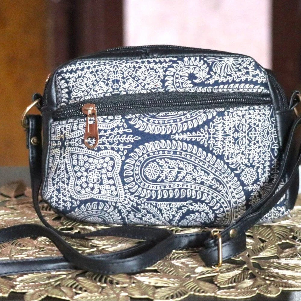 Box Mini Sling Bag