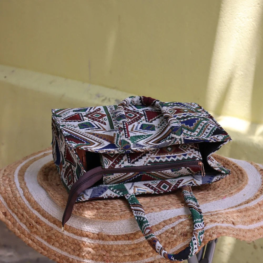 Box Tote for a Multitasker – Geometric Pattern